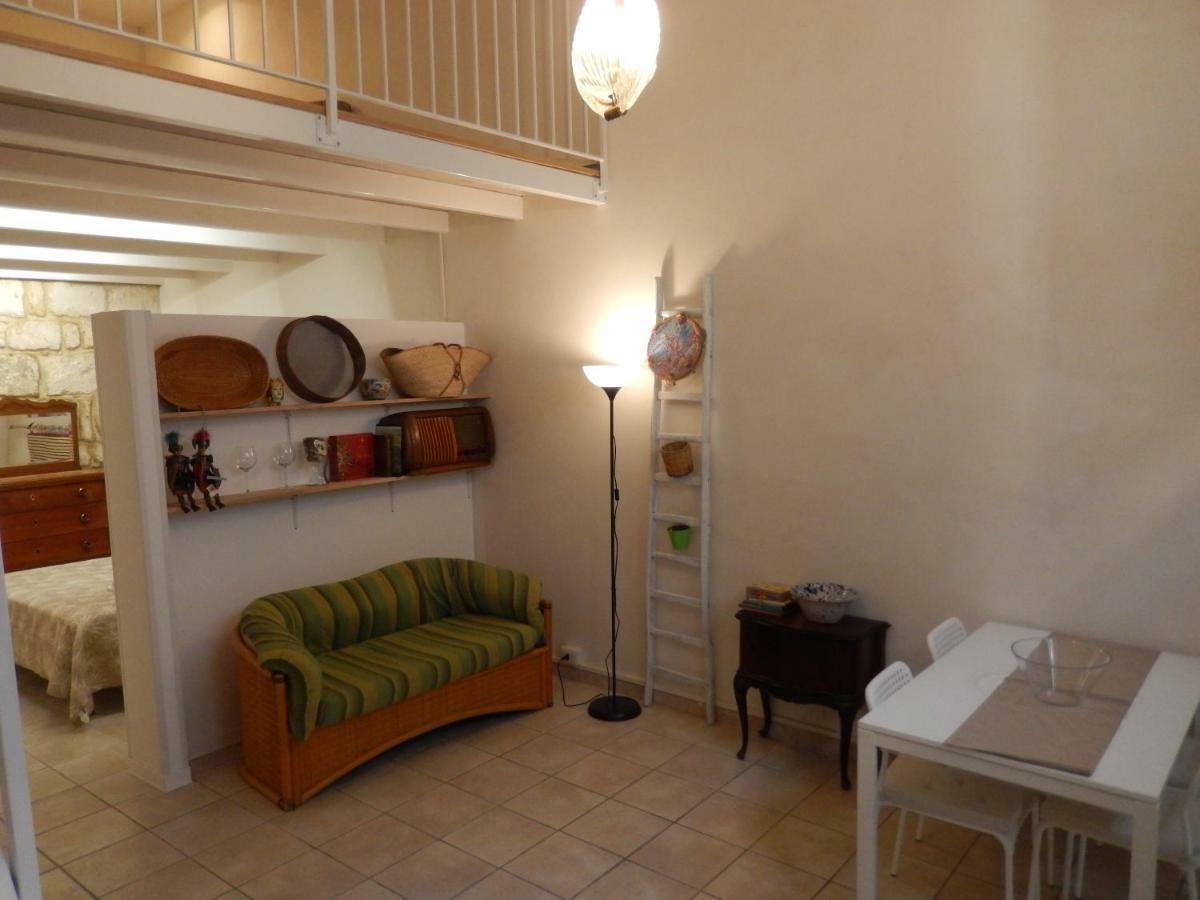 Appartamento In Centro Casa Vacanza Scicli Buitenkant foto